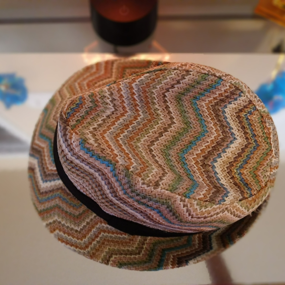 Fedora - Picture 4 of 4